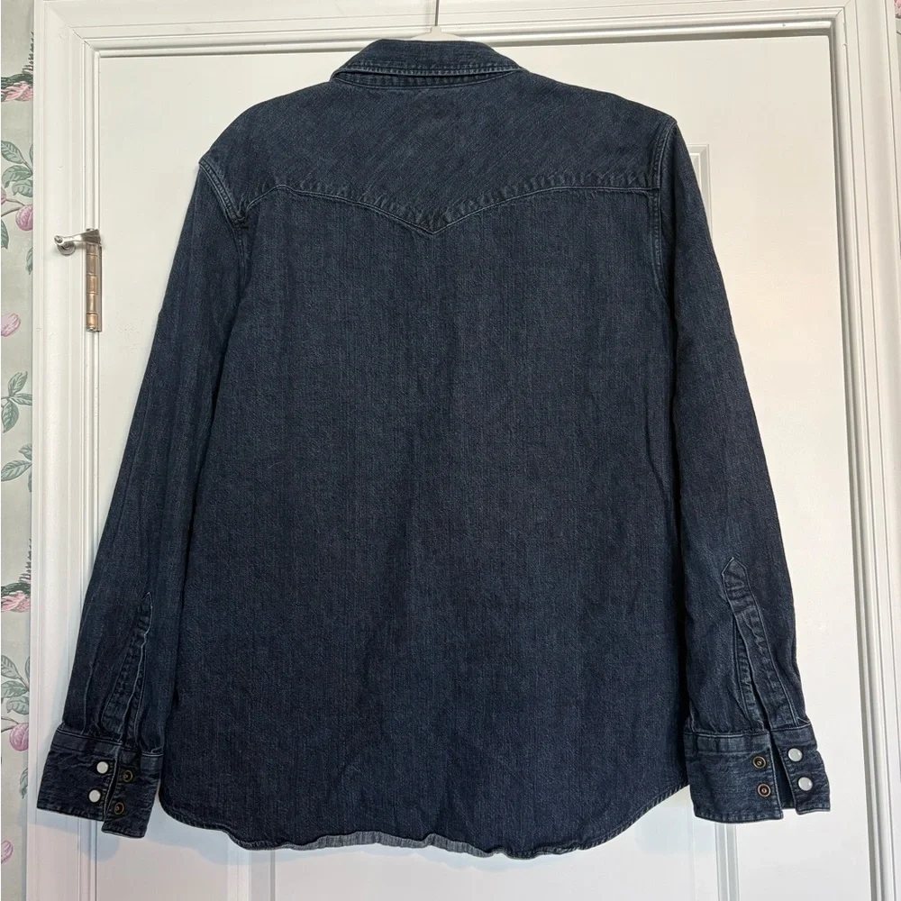 EUC Levi's Slim Fit Denim Shirt Size XXL